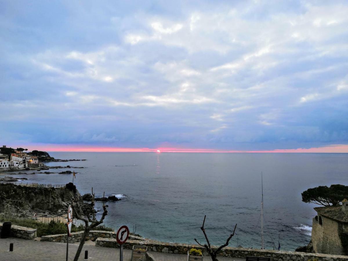 Apartamento Frente Al Mar En La Mejor Ubicacion De Calella Calella De Palafrugell Luaran gambar
